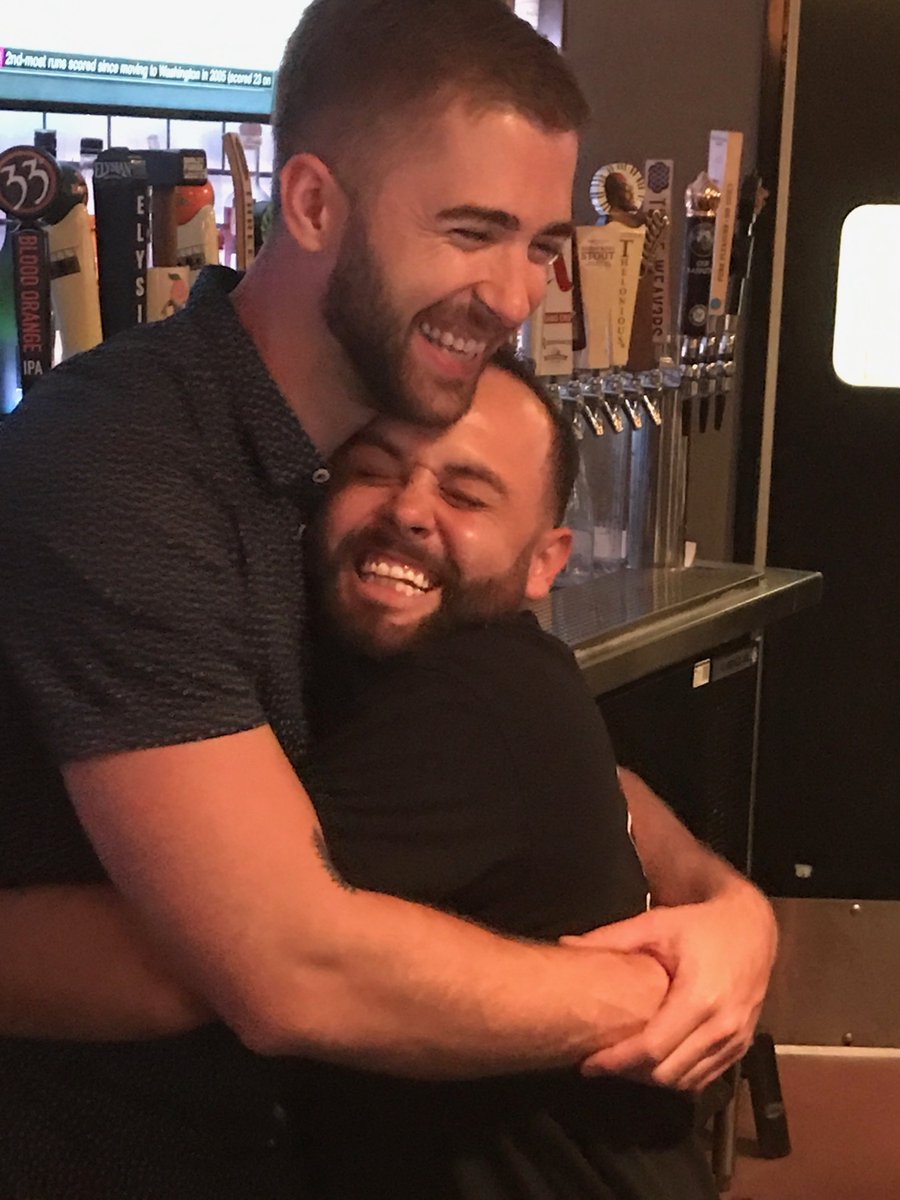 Our #Gulp family is tight! Sandavol gives Kyle a giant hug on his last night in #PlayaVista. (He’s moving to our new #DTLA store 🍺) #family