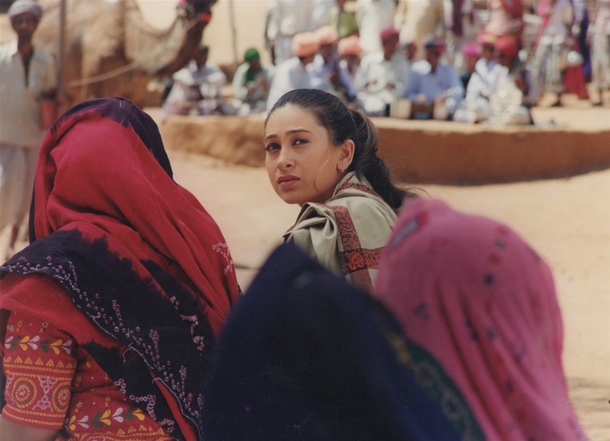 HAPPY BIRTHDAY KARISMA KAPOOR...DUAS HAMESHA. 