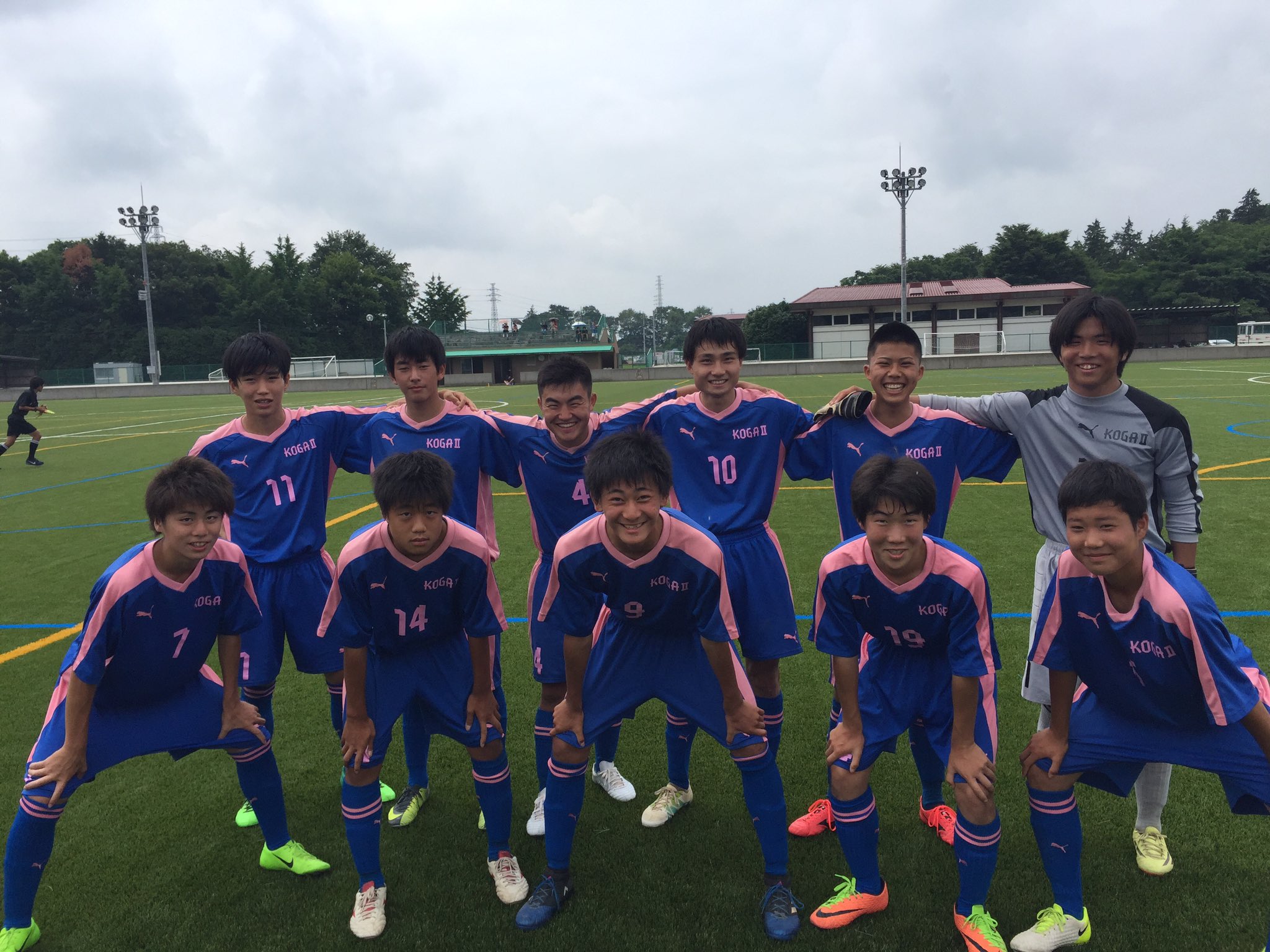 古河二高サッカー部 公式 Ifaリーグvs水海道一高 後半に崩れ敗北 切り替えて頑張ります T Co Y7lumok3gz Twitter