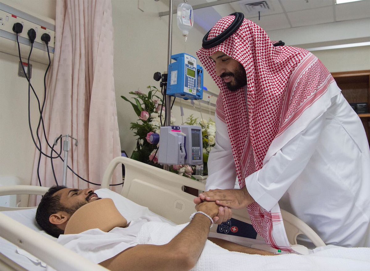 KSA24's tweet photo. #سمو_ولي_العهد يشارك مصابي رجال الأمن #فرحة_العيد ، الذين أحبطوا مخطط #استهداف_المسجد_الحرام .
#واس https://t.co/i1d4U4tNwB