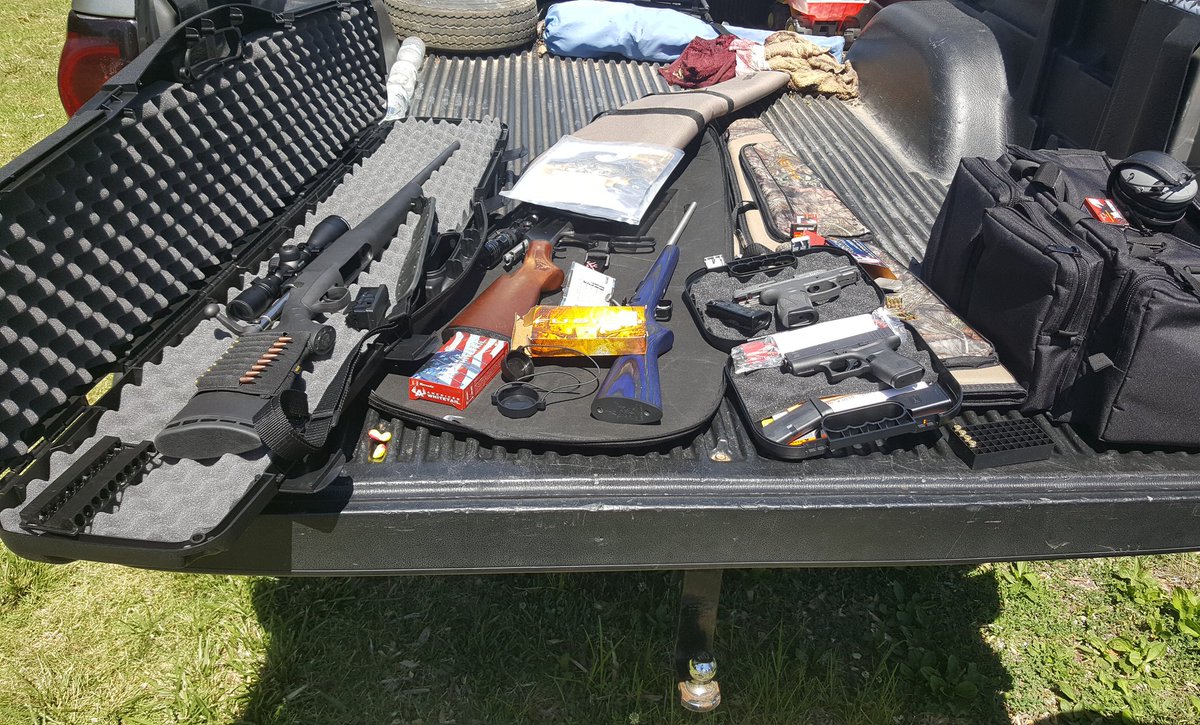 Deaddozen's tweet image. Great day for shootin !! #outdoorfun #outdoors #targetpractice #hunting #deer #rifle #familytime #practicemakesperfect #funinthesun