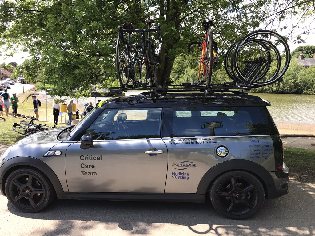 GWAS_Ambulance's tweet image. 2/2 @physicool1 @BodyTherapyCo @oakley @CotswoldMINI @MINIUK the #MiniClubman #SoVersatile #Adaptable