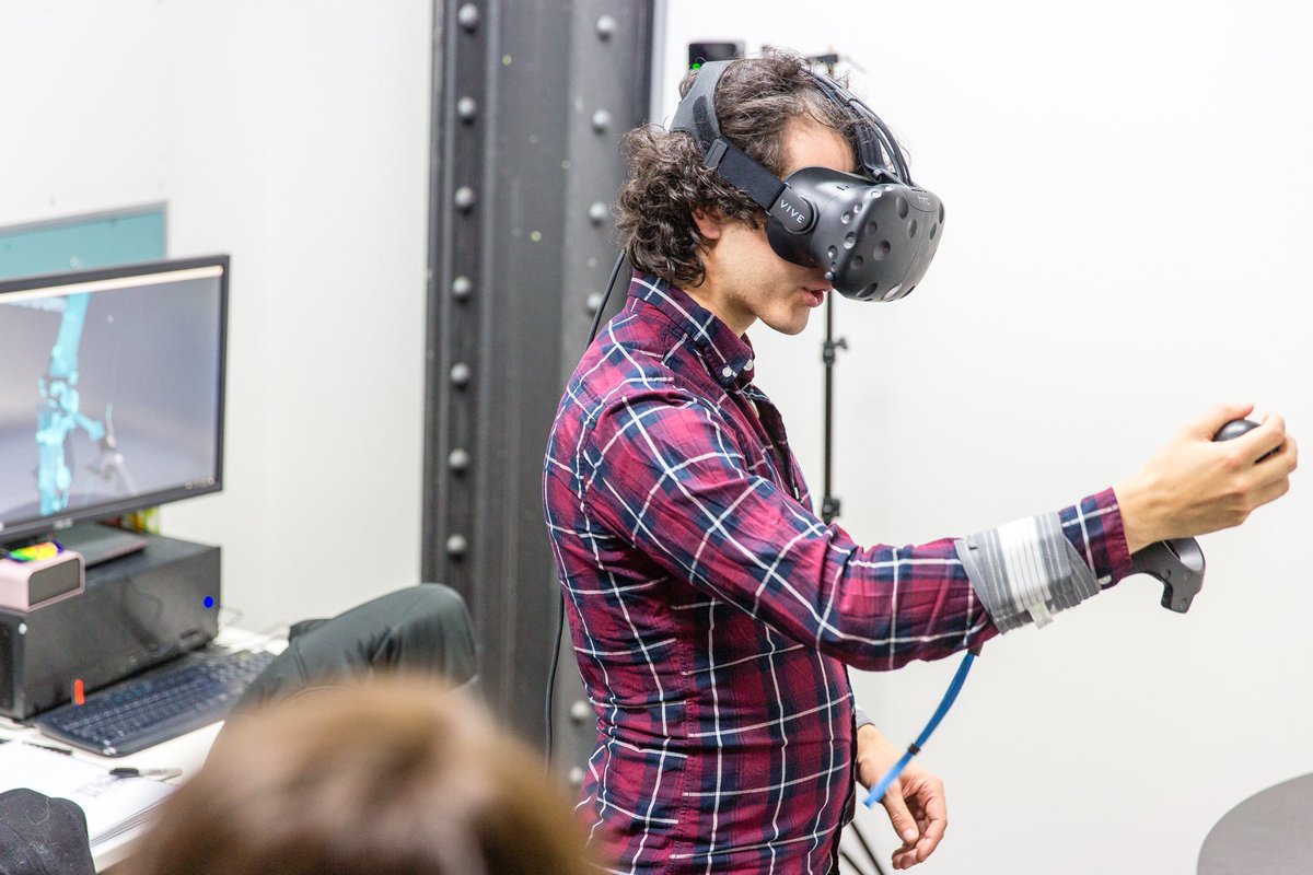 benloveridge's tweet photo. @dreamfactoryvic @nvidia @htcvive @AMD Judging begins #MelbVR https://t.co/637suvqAuR