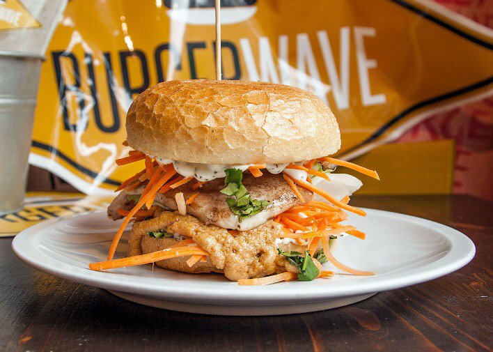 Burger_Wave's tweet photo. ZEN HEN BURGER! #justdamngoodburgers #burgerwave #food #chickenburger https://t.co/BV1WbfTeYV