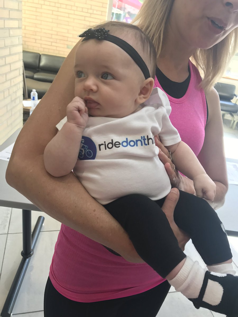 mhinmotion's tweet photo. @nickjpetrella 's little mascot has arrived 💚 @ridedonthide @MohawkCollege https://t.co/GtXeUXdqYE