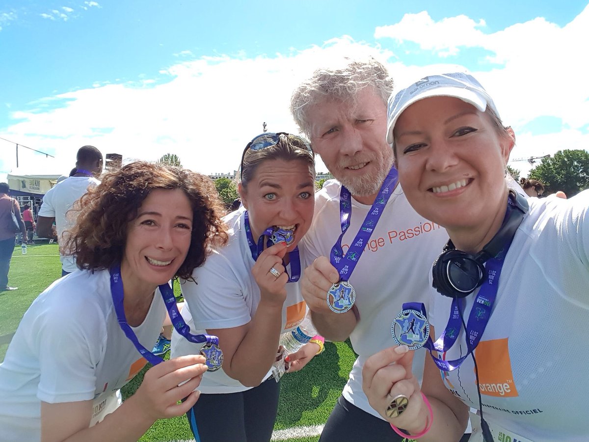 Gourlette's tweet image. Belle course, pour une bonne cause: soutenir aussi l'Assoce VA Volontaires pour les personnes avec Autisme #DOIdF #OrangePassion Photo d'Isa