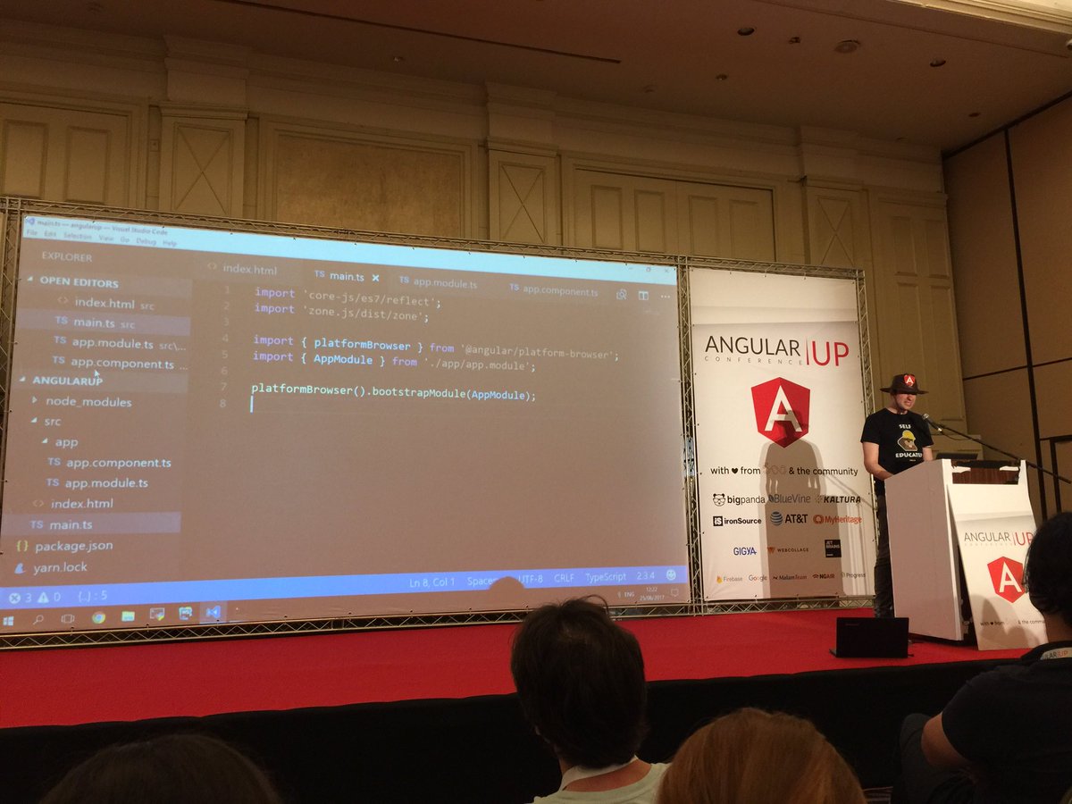 Radotzki's tweet photo. Best live coding ever! @UriShaked is amazing! @AngularUP https://t.co/cYEhVDOwmO