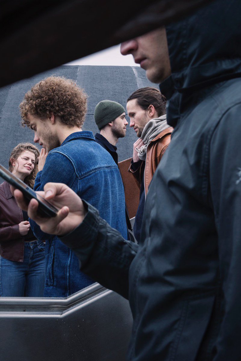 Op alweer de laatste avond van ITS 2017: Nomaden van Sam Scheuermann, om 21:30 in <a href="/TOBACCOTheater/">TOBACCO Theater</a>, <a href="/theaterkrant/">Theaterkrant</a>: sterk, museaal, geestig!