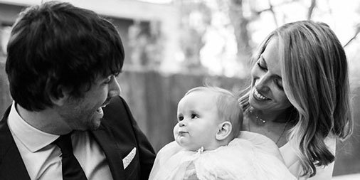 hola's tweet photo. #Blog La 'wedding planner' Sara Rivera (@sreventplan) nos habla de un día inolvidable: el bautizo de su hijo https://t.co/E6snVEeJb7 https://t.co/nU8RlK1bU8