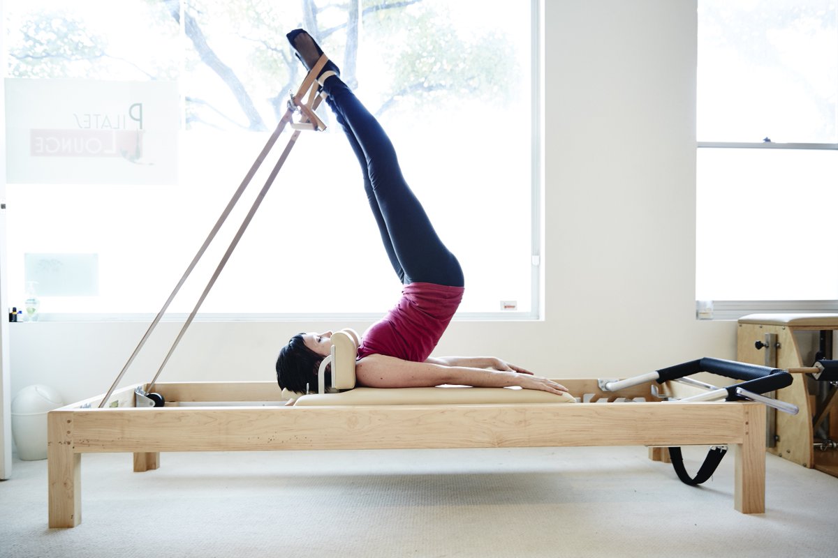 MyPilatesLounge's tweet photo. Stretching the back, stretching the legs, strengthening the hips... Lovepilates! #pilates #romanapilates #thepilateslounge #josephpilates https://t.co/h5mG9SS4xM