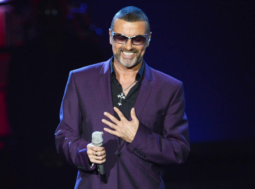 LoveForGM's tweet image. Oh George it&apos;s your birthday &amp;amp; you should have been 54 today but you&apos;ve gone. Your music is healing our pain 💜💜💜 #WeMissSoMuchGeorgeMichael