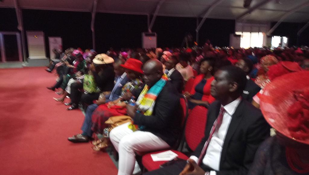JattoChris's tweet photo. Guess who is worshiping with us @RCCGPromisedLan  @InspireRCCGPL today in Lagos

#InspireService
#PromisedLandService https://t.co/YCKmMxdFtk