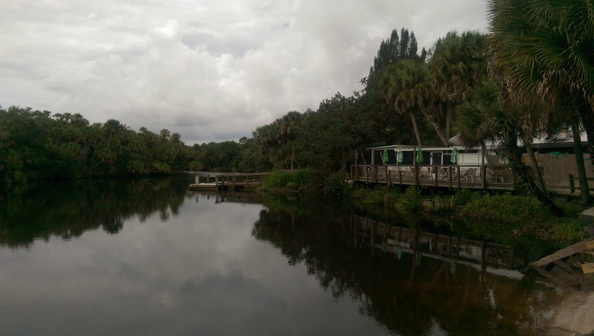 Backpackertrail's tweet image. Well, we 4 gathered from Land O Lakes, Dunedin, Safety Harbor &amp;amp; Palm Island at Snook Haven Restaurant on the Myakka River- Legendary!!!!!!!