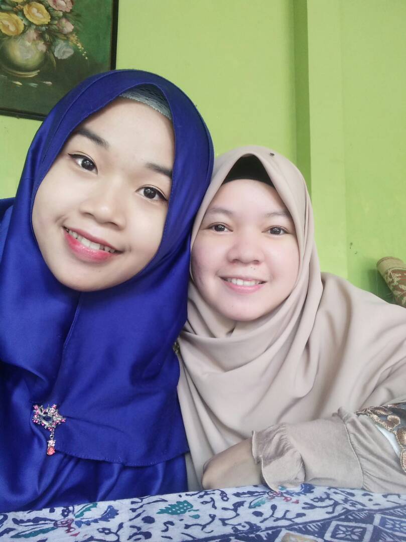 sikedewi88's tweet photo. Sama adek ipar nih 😍😘. Tahun depan sama kamu yaa 😆🙈🙊🙏 https://t.co/JBMNFURdxd