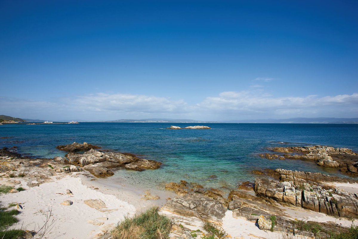 Con la vista puesta en el paraíso.... ☀🕶🌴

#Galicia #Cíes #Ons #Paraíso #Verano #Galiciamagica