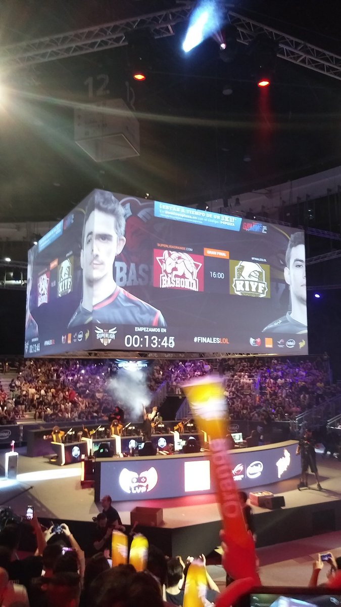 goldrush_117's tweet photo. #GRANFINALLOL #Gamergy https://t.co/7UR7OCY2Ed