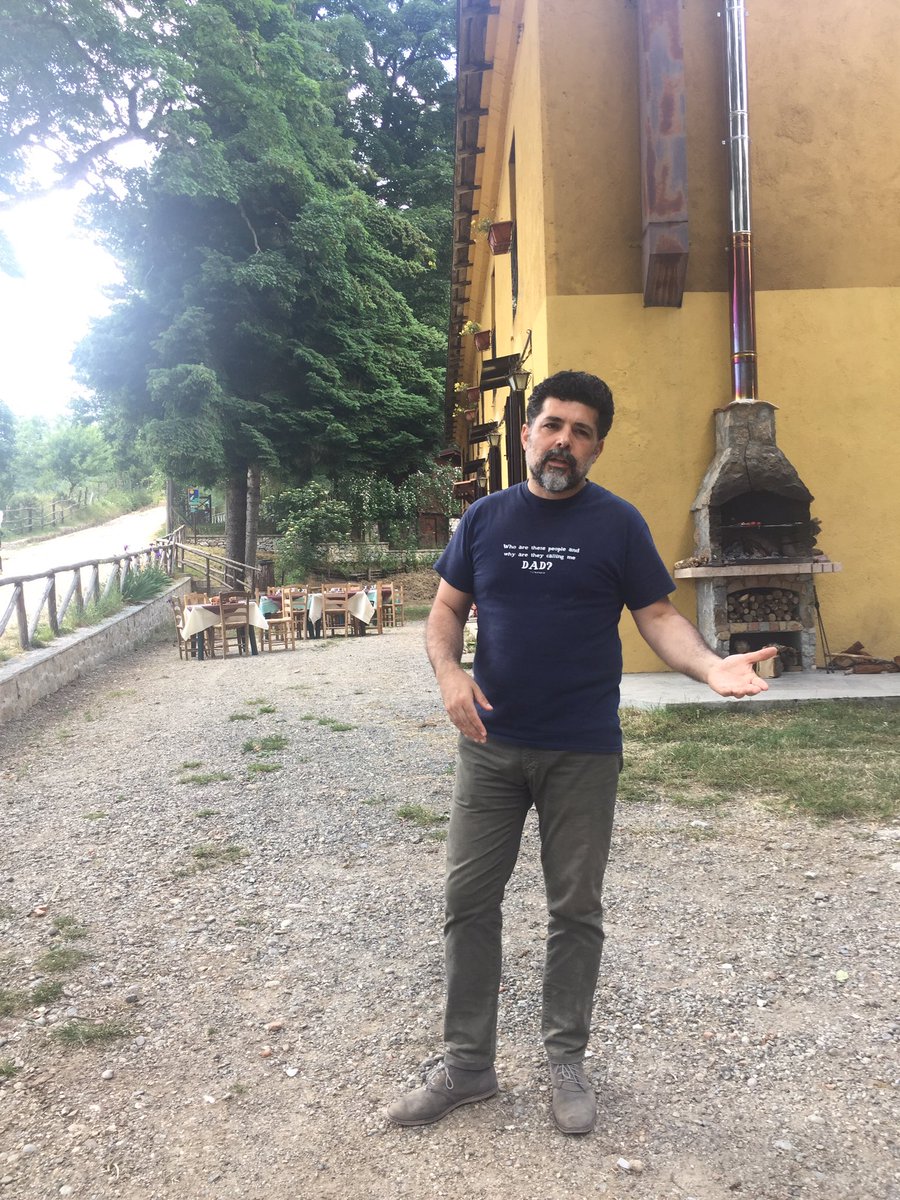 eletricarico's tweet photo. Introduzione ai Giganti di #Fallistro #VisitCosenza #SilaTour2017 https://t.co/ejoiW1yUAW