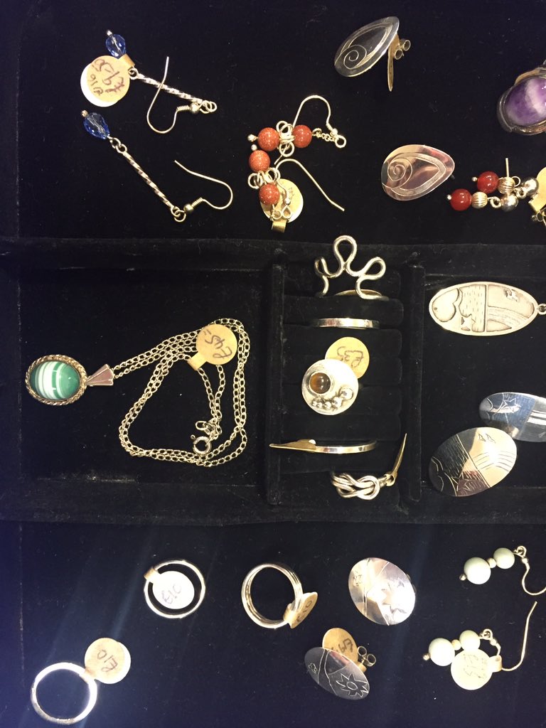 Handmade jewellery from Amanda Graham Amandagraham.co.uk #sixstreetsartstrail