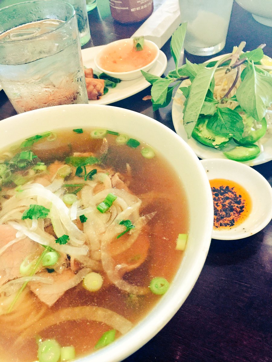 LeighTobes's tweet photo. #PhoSate 🍜 w/ coconut H2O 💦 https://t.co/mcKE3YGenG