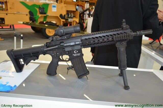 MKEK MPT-55 PİYADE TÜFEĞİ Çap: 5,56x45 mm Ağırlık: 3,2 kg Etkili