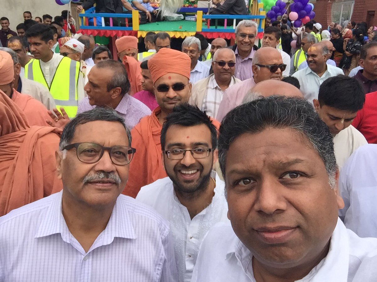 <a href="/SKSSTHarrow/">SKSST Harrow</a> <a href="/StanmoreTemple/">Stanmore Temple</a> #RathYatra a super turnout as always !@NavinShah2016 <a href="/BhagwanjiChohan/">Cllr Bhagwanji Chohan</a> CllrRekha @Krupesh4Brent