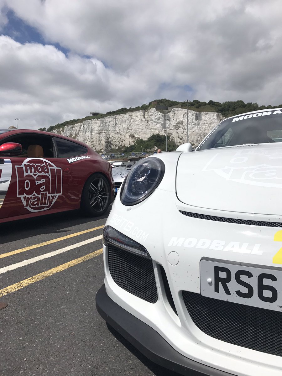 LeeCalman's tweet photo. Waiting at Dover #modballrally #3rdelement https://t.co/bTUP82SNXO