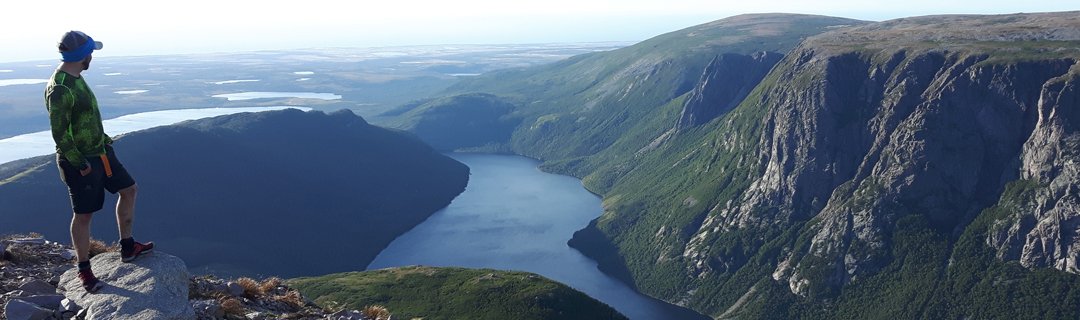 GrosMorneOutdor's tweet photo. The summers are short n amazing in Western #Newfoundland with the best #Backpacking in #Canada.We can take you there! #GrosMorne #Lewishills https://t.co/XM78k7Jet5