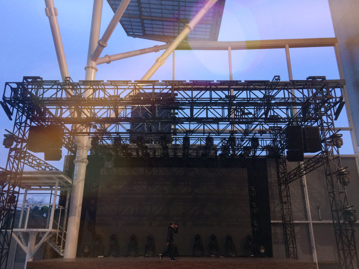 Just tried how to be like <a href="/xxxtentacion/">MAKE OUT HILL - XXX</a> #xxxtentacion #rap #hiphop #hypebeast #xxlmagazine