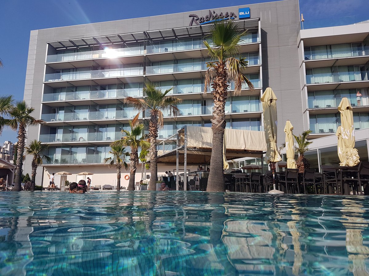 richardsandy_uk's tweet image. @RadissonSplit Second day &amp;amp; loving every minute! Great way to celebrate our 15th wedding anniversary. Looking forward to next few days!