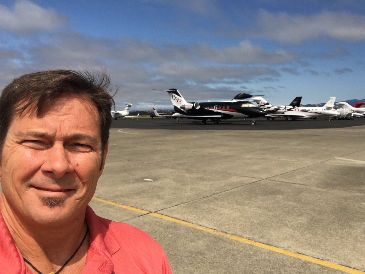 Smiley_Watson's tweet photo. NATCA Racing at #NapaAirport #NATCA https://t.co/uVE1QIG24z