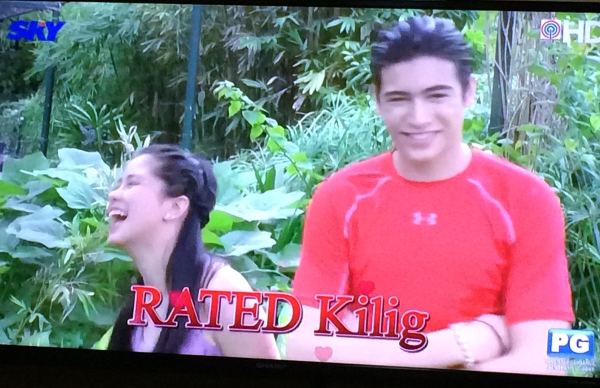 jajafirmeza's tweet photo. Kisses and Marco - Finale photos. Ayeeee! Ang cucute! 

KISSMARC HandaNaForRatedK
#RKFinally https://t.co/8lXeBBSZDf