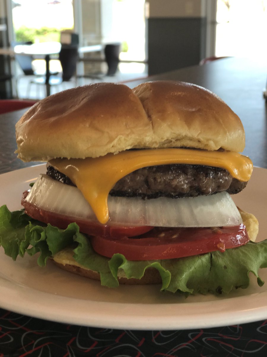 MuttsAmazingHotDogs (mutts_hot_dogs) Twitter