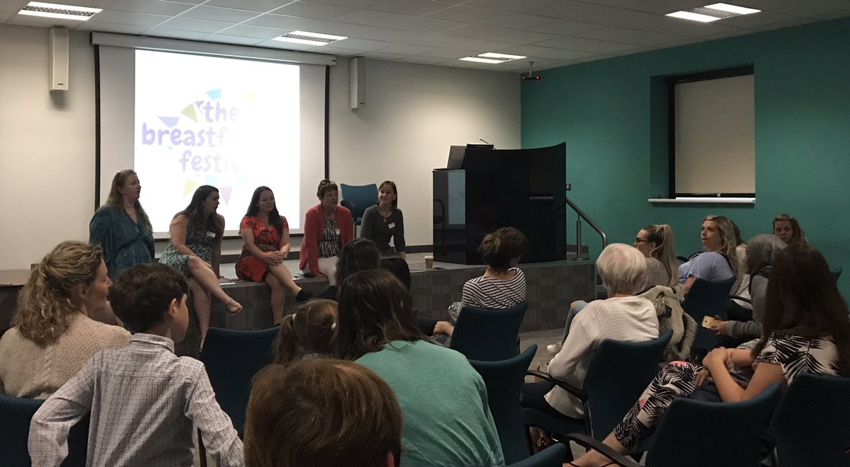 Panel discussion very successful &amp; interesting at #BfFest17 - featuring <a href="/Lancs_IBCLC/">Shel Banks IBCLC</a> @Dr_AmyBrown <a href="/LittleDoctorVic/">Vicky Thomas</a> <a href="/BfWendy/">bf and medication MBE</a> <a href="/zoedoula/">Zoe Walsh</a>