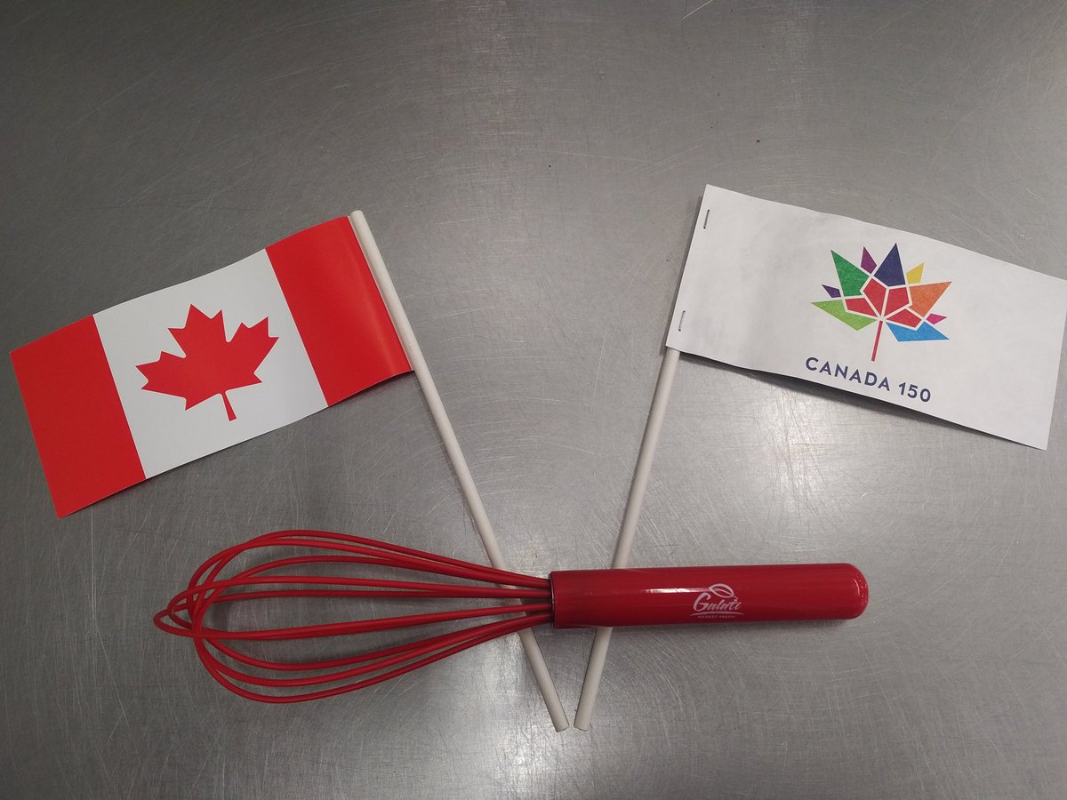 GalatiMarket's tweet photo. #Canada150 @GalatiMFresh giving away whisks to our first #150Customers #GetYoursNow #LikeForLikes #TagForLikes #CelebratingCanada #CanadaTO https://t.co/SIhecG9VpM