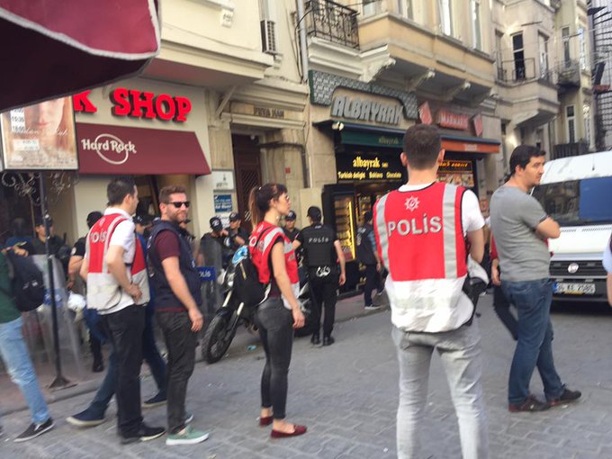 View image on Twitter