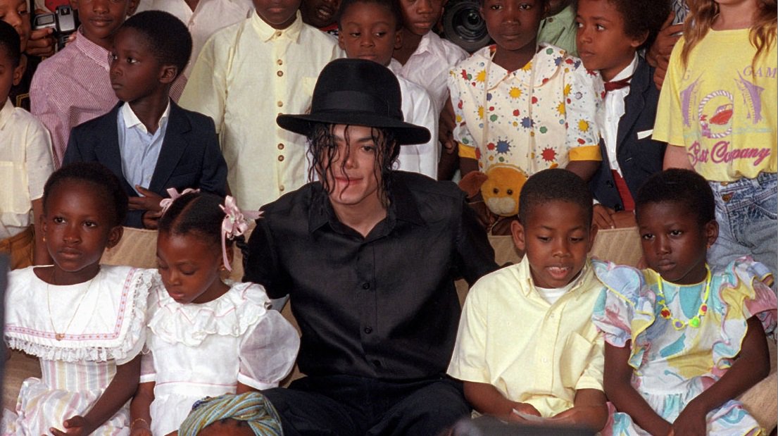 GMJHDvideos's tweet photo. Throughout his life Michael Jackson donated more than $500 million to various charities, more than any artist.
#8YearsWithoutMichaelJackson https://t.co/iTt9EJMS6a