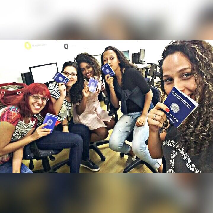 LannaaBeatriz's tweet photo. Se não for para ter carteira assinada, eu nem vou ... #Contratadas #MadureiraCity #AtentoMeDeu #VouLevarParaVida ❤ @mhycarvalho https://t.co/eFBPgcP5N4