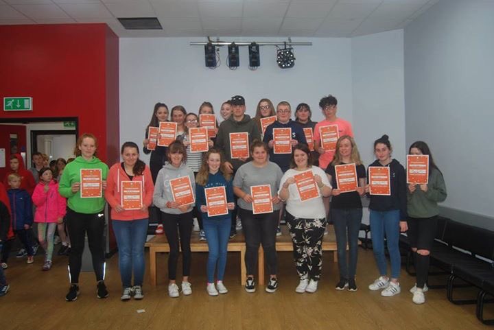 urddynysmon's tweet photo. Swogs @YUBoded @YGyfunLlangefni a @Y_S_T_J wedi llwyddo i gael 76 achrediad rhwng pawb dros y Penwythnos! #diolch #swogs #gwirfoddoli https://t.co/hBzVHqZkJJ
