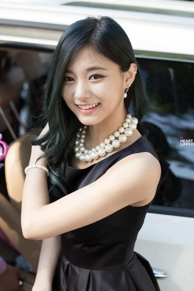 twice_once_sw's tweet photo. TWICE垢作ったんで初タグします！
サナ ツウィ チェヨンよりオールペンです！
フォローお願いします！

#Twitter上にいるTWICEペンさん全員と繋がるのが夢だったりするのでとりあえずこれを見たTWICEペンさんはRTとフォローしていただけると全力でフォローしに行きます https://t.co/RFPD47nxxW