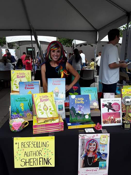 BooksandRosesCo's tweet photo. Look who I saw yesterday at the #SouthBayFestival #SoCalAuthors @Sheri_Fink @DerekTaylorKent
#readingrocks #booklovers #kidsreading https://t.co/aqwZKt66x2