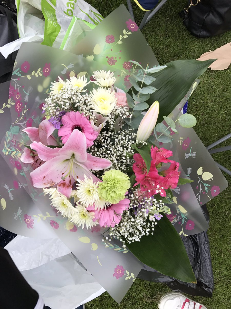 Gifts for a great season. The kids saying thankyou for an amazing season makes me so proud #kingcrossdiamonds #pride #playwithasmile