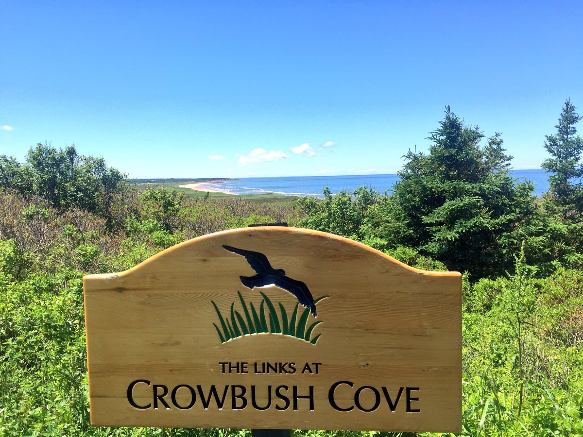 LauraDiakun's tweet photo. Cross Crowbush off the list! Beautiful track to end a great long weekend. @tvnatasha @Tessab25 @Kerrygendron #GolfPEI https://t.co/BUKpTZdb9o