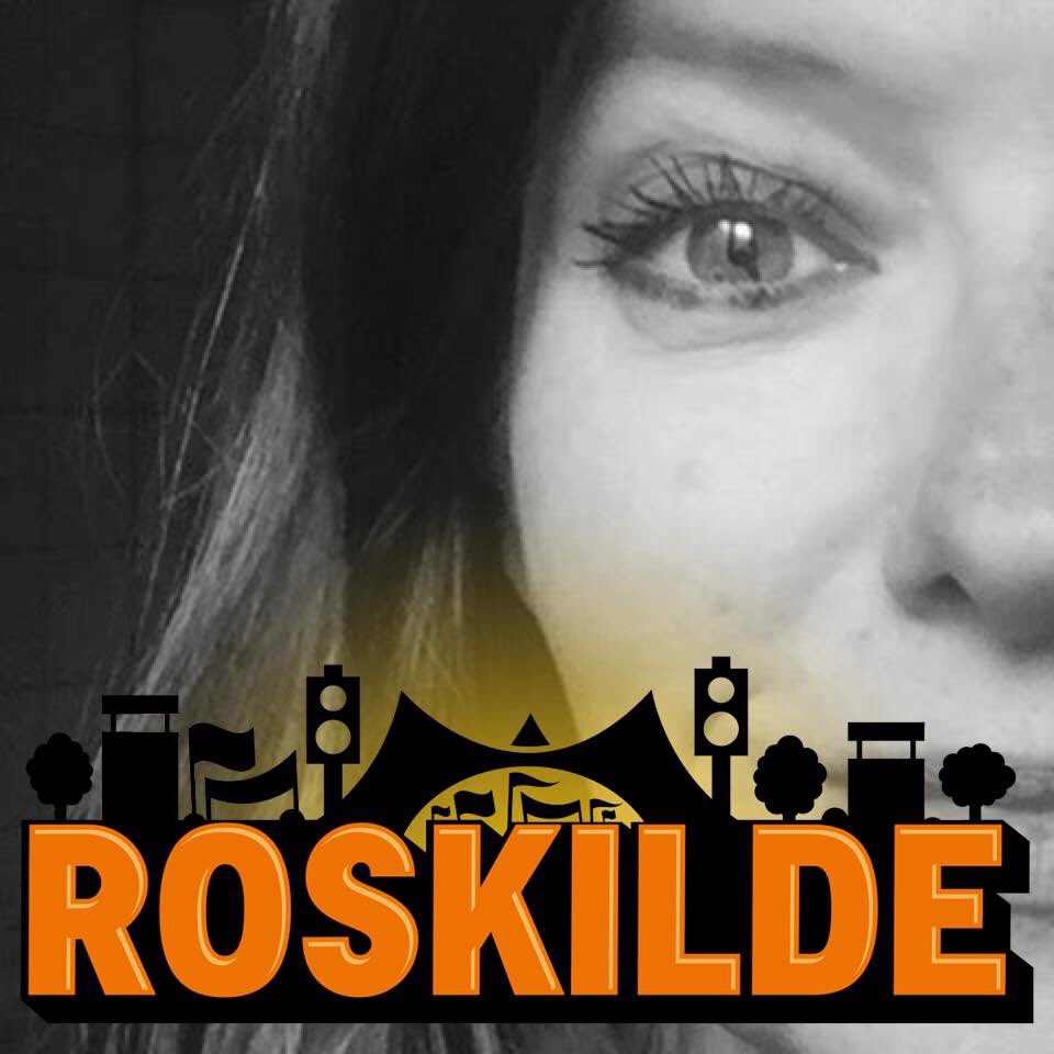 missmunter's tweet photo. Fra fem dage med én festival til fem dage med en anden 🤘🏼
Fra #cphgarden 🌷 til #rf17 😎
Fra #valbyparken til #mitroskilde ❤️ https://t.co/tHwo9hqpk4