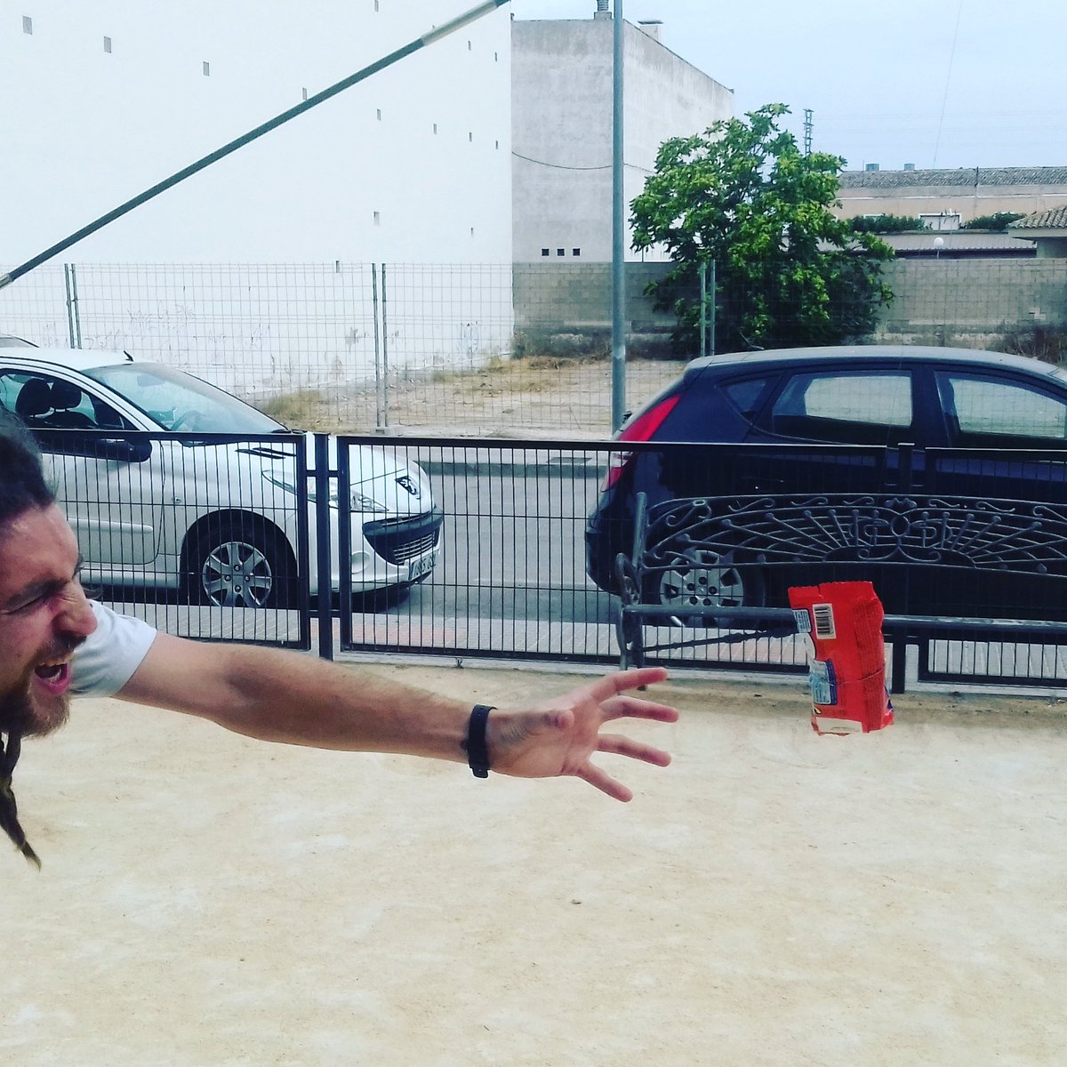 Esovlogsoficial's tweet photo. Algo se cuece @maxibon #MaxiTuber https://t.co/VGn0cCBYjK