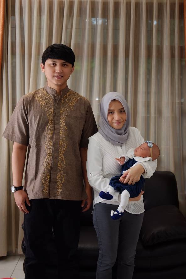 anggarapraditya's tweet photo. Selamat Iedul Fitri

#EidMubarak1438H #family https://t.co/2pWLjS2ENR