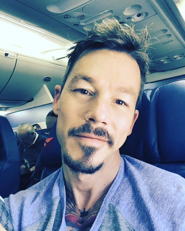 david bromstad on Twitter: "On my way home! Happy Sunday Lovers! # ...