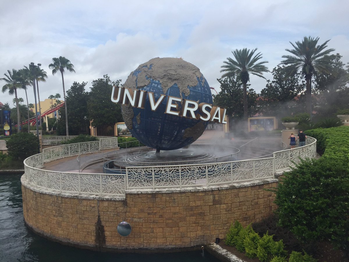 lntsachapter's tweet photo. Universal with the best! https://t.co/5wCyTNqhPD