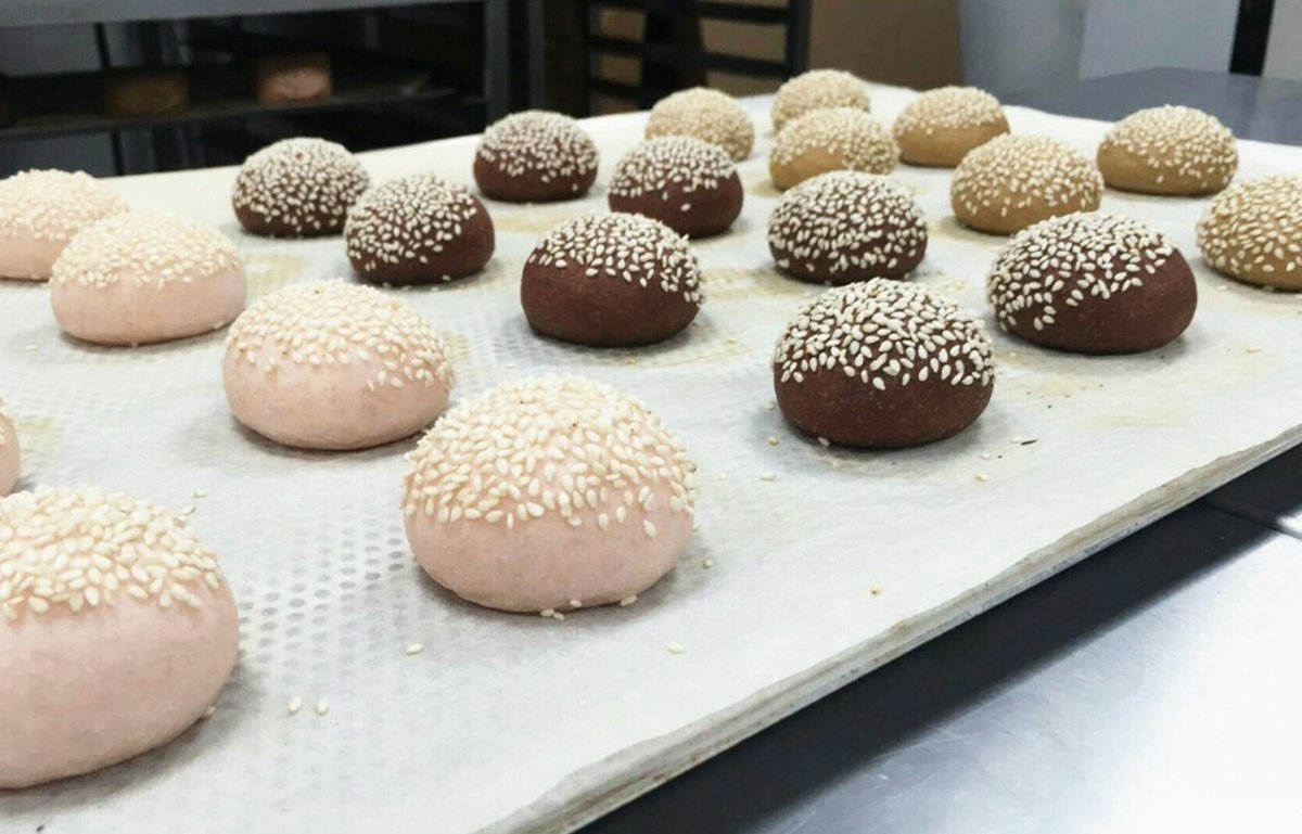 Bola spreading Love #Pride2017 #LoveIsLoveIsLove #World #Thanks #Diversity #London #Madrid #PARADE