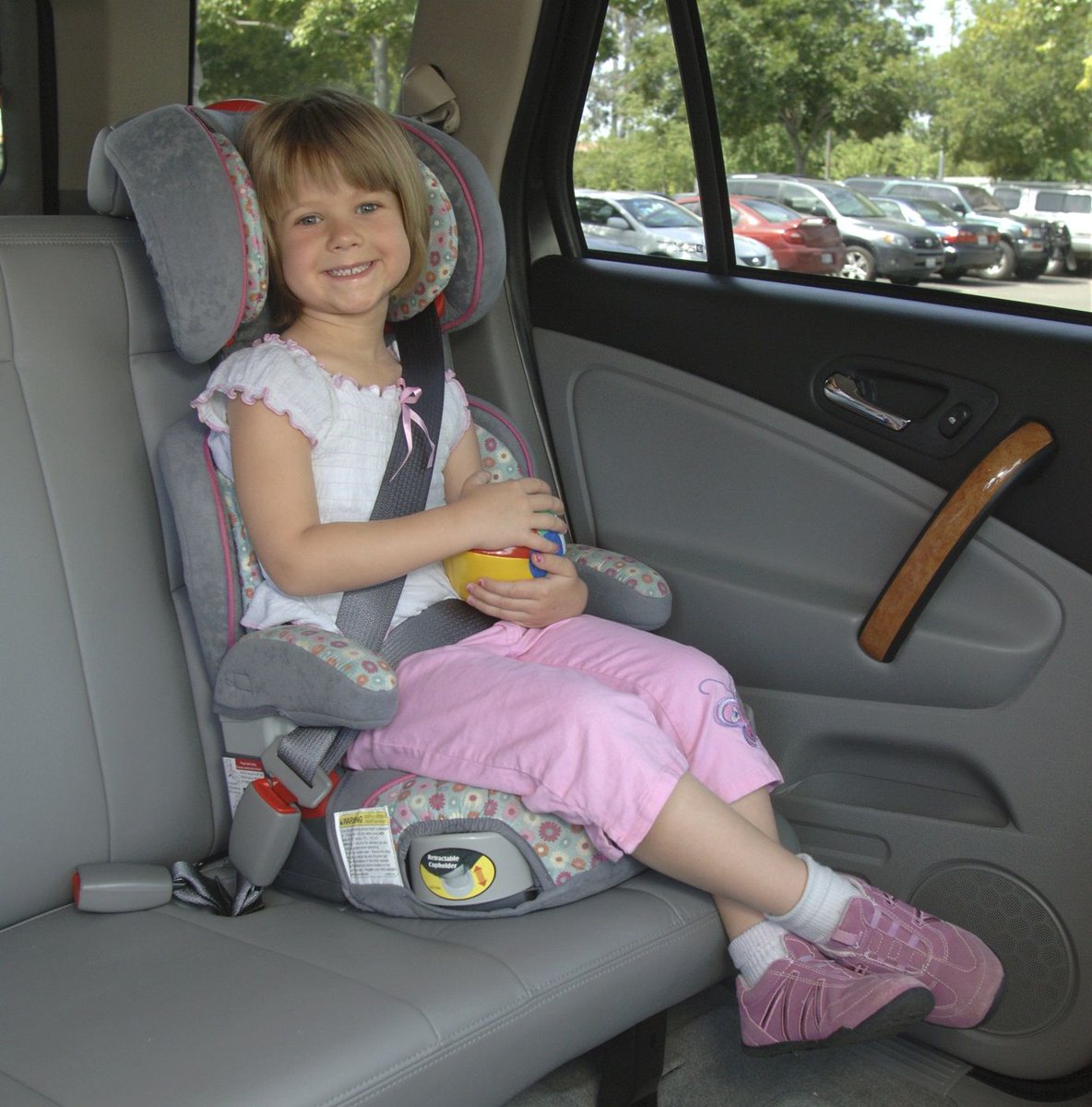 Seat belts save precious lives. Set the example and buckle up every trip.