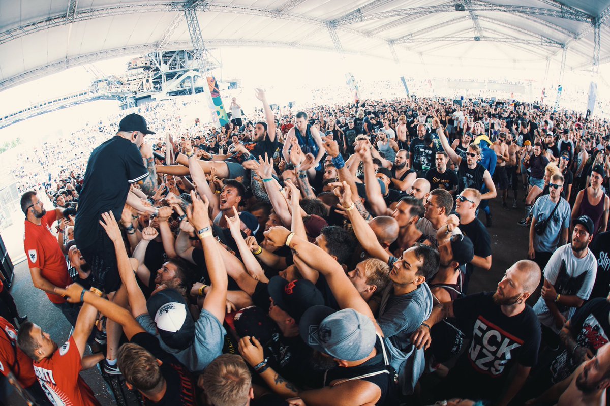 Thank you @withfullforce_festival 🙏🏼 || Catch us at Exil tonight in Göttingen w/ our homies in @deeznutsdtd 💀🍁|| 📷: @moluximago